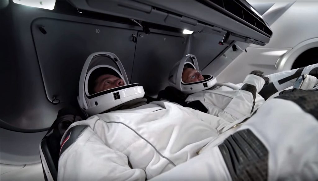 Astronautas de la CrewDragon